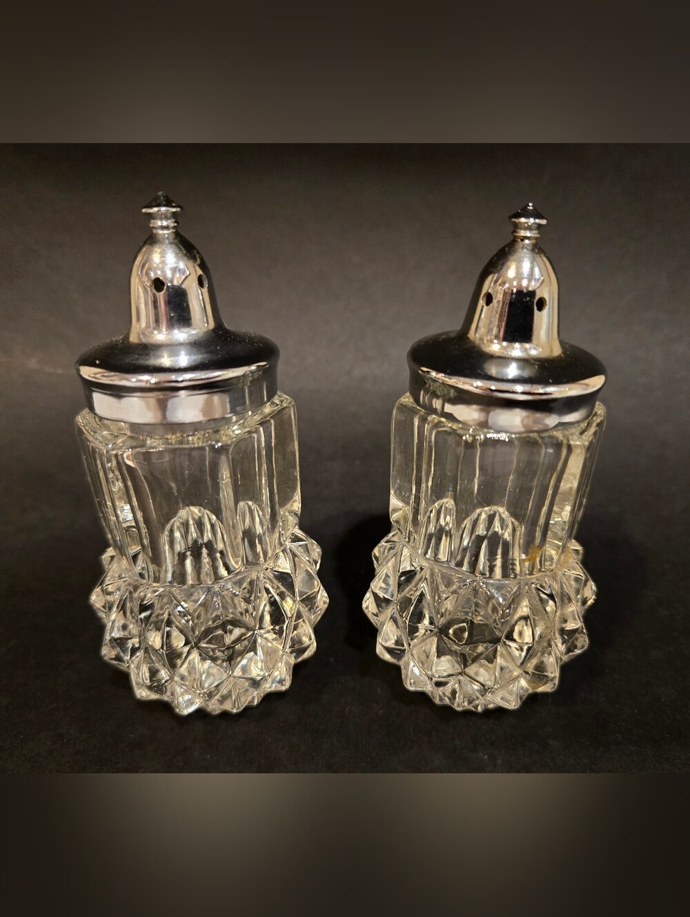 Vintage Indiana Glass Clear Crystal Glass Salt and Pepper Shakers